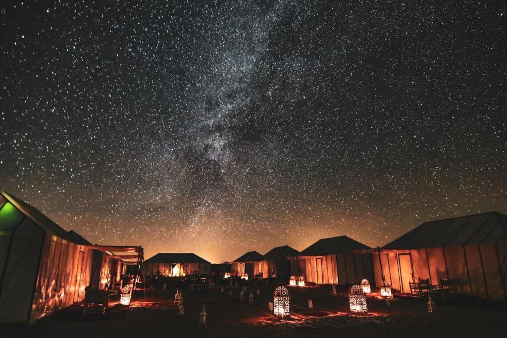 Merzouga Paradise Luxury Camp Exterior photo
